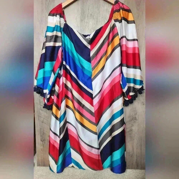 Trina Turk Amaris Off Shoulder Chevron 3/4 Bell Sleeve Shift Dress Colorful M - Picture 6 of 13